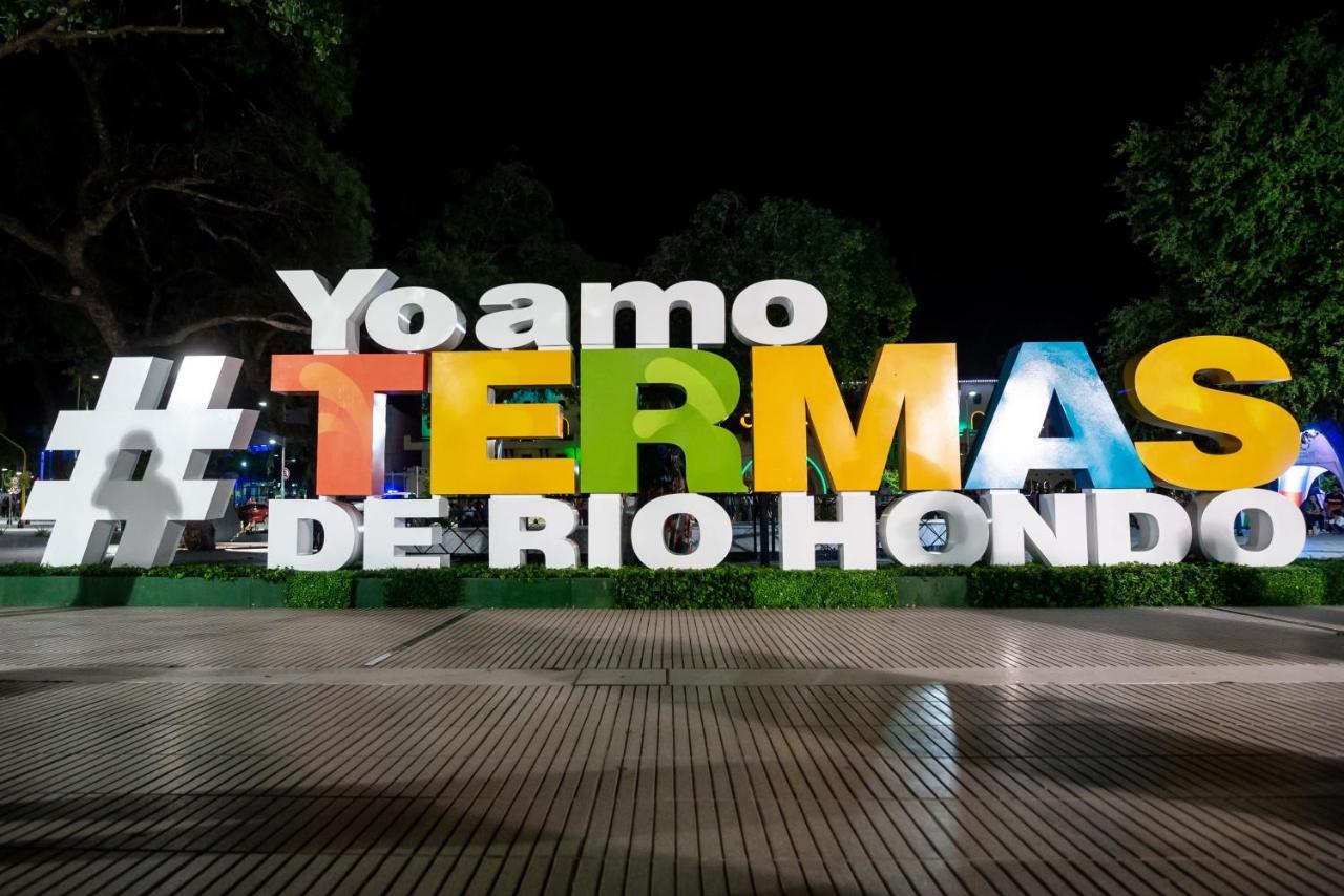 Hotel Emperatriz Termas de Río Hondo Exterior foto